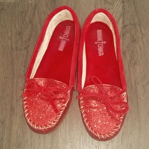 Minnetonka red glittery slippers